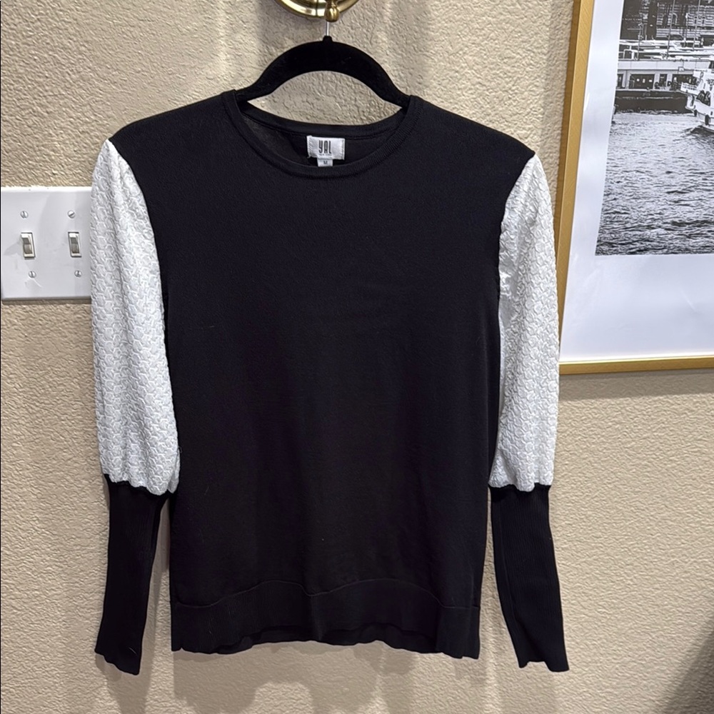 Black and White Ribbed Crew Neck Sweater